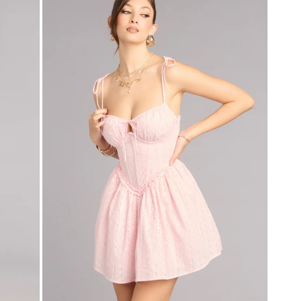 WINDSOR EYELET DRESS - Picture 6 of 13